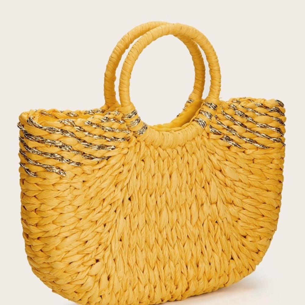 Woven boho bag so fun! ☀️ 🌞